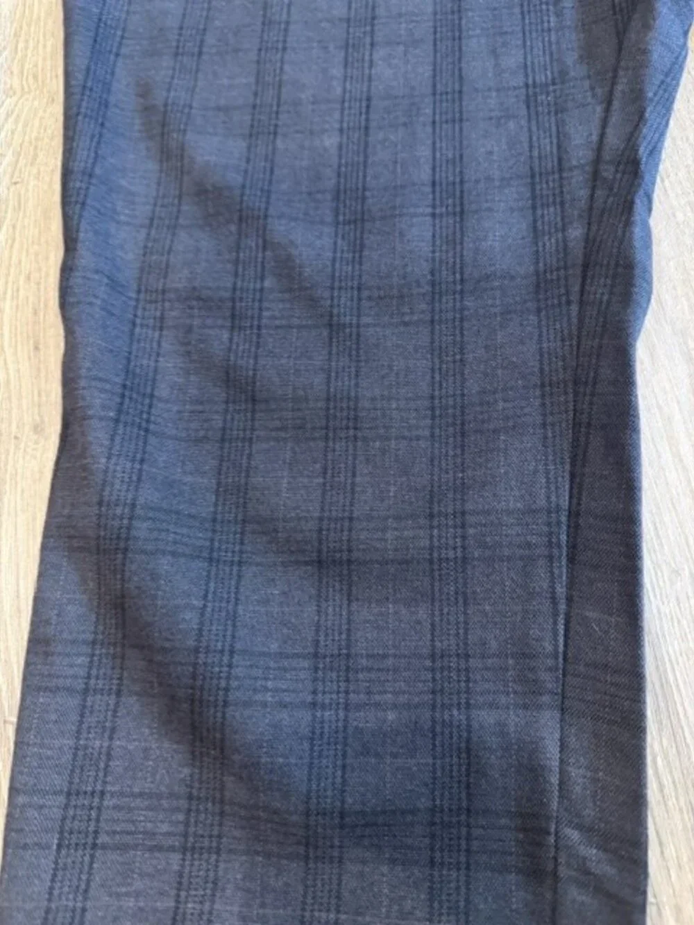 Share Banana Republic Men's Slim Tapered Grey Plaid Twill Dress Pants Stretch 33